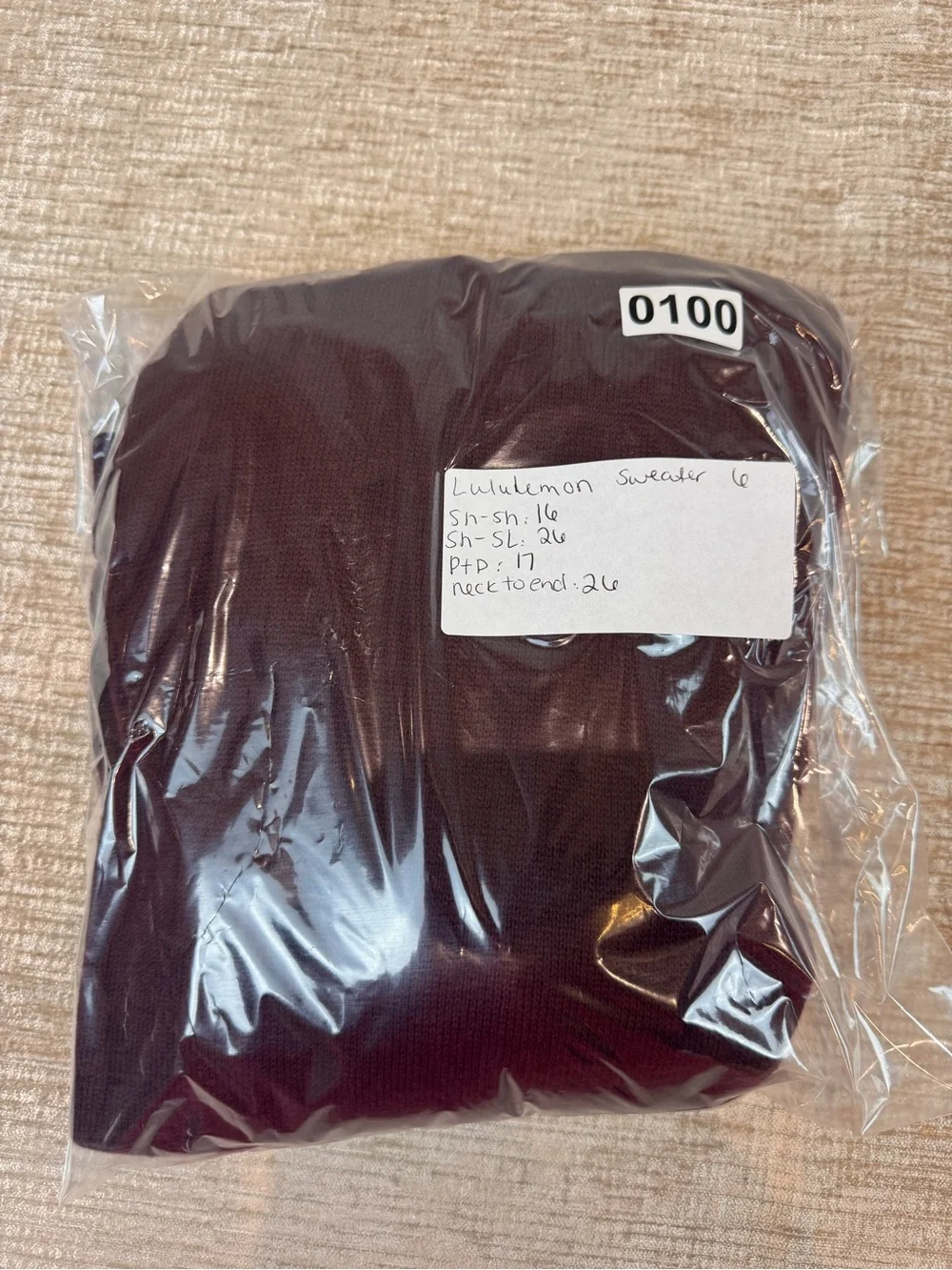 Lululemon women’s hooded sweater size 6